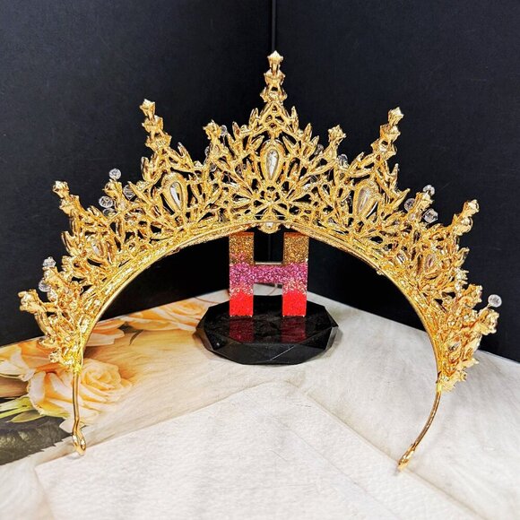 Lavender Tiara, Victorian tiara, Purple Crystal crown, Princess Gold Tiara - Picture 6 of 11